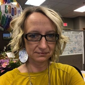 Meet your Posher, Kristin